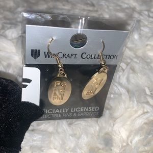 New NBA Oval Earrings by WinCraft for pierced ears